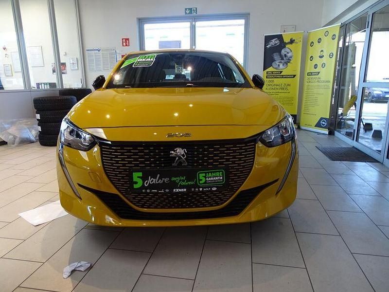 Gebraucht Peugeot e-208 Allure 100 kW (136 PS) 2024 Gelb Kleinwagen