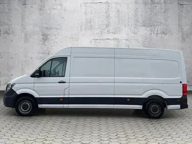 Gebraucht VW Crafter 140 PS (102 kW) 2023 Weiß Van