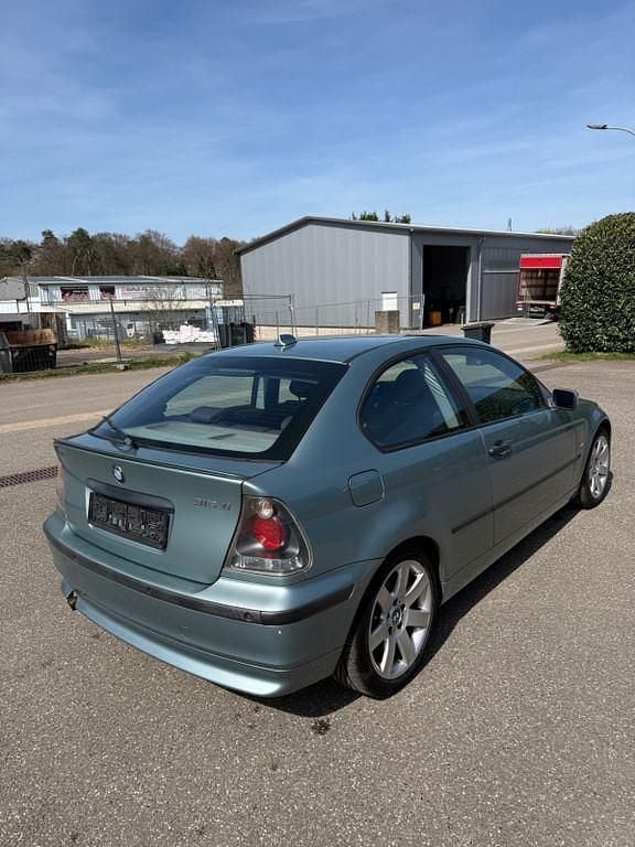 Gebraucht BMW 316 116 PS (85 kW) 2001 Grün Limousine
