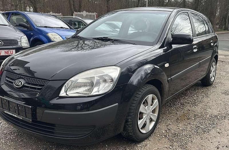 Gebraucht Kia Rio Basis 97 PS (71 kW) 2006 Midnightblack Kleinwagen