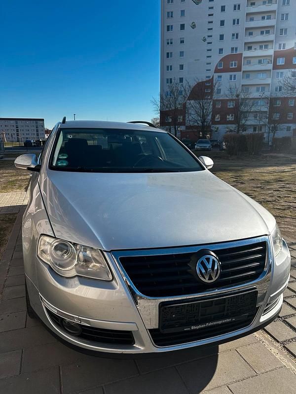 Gebraucht VW Passat 115 PS (84 kW) 2006 Grau Kombi