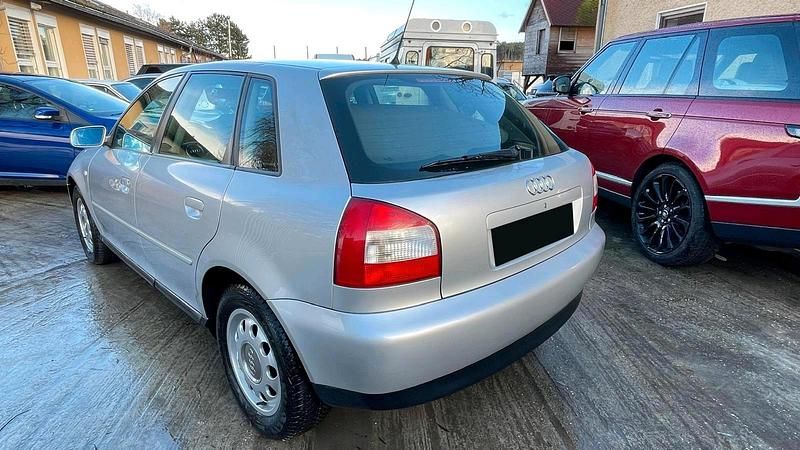 Gebraucht Audi A3 116 PS (85 kW) 2001 Silber Kleinwagen