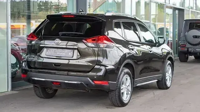 Gebraucht Nissan X-Trail 360º 177 PS (130 kW) 2017 Grün SUV