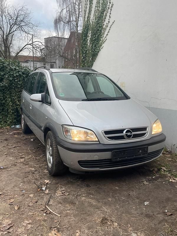 Grau Gebraucht 2003 Opel Zafira Van / Kleinbus | 1.000 € (Guter Preis) - Bild 1/4