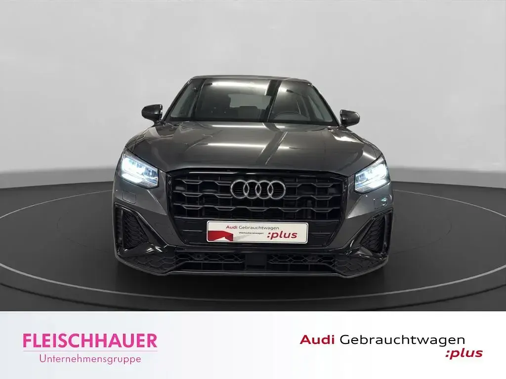 Gebraucht Audi Q2 Advanced 190 PS (139 kW) 2025 Schwarz SUV