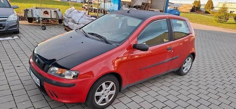 Gebraucht Fiat Punto 60 PS (44 kW) 2002 Rot Kleinwagen