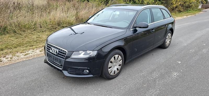 Second-hand Audi A4 120 CP (88 kW) 2011 Negru Break