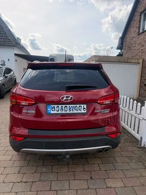Gebraucht Hyundai Santa Fe Style 197 PS (144 kW) 2013 Rot SUV