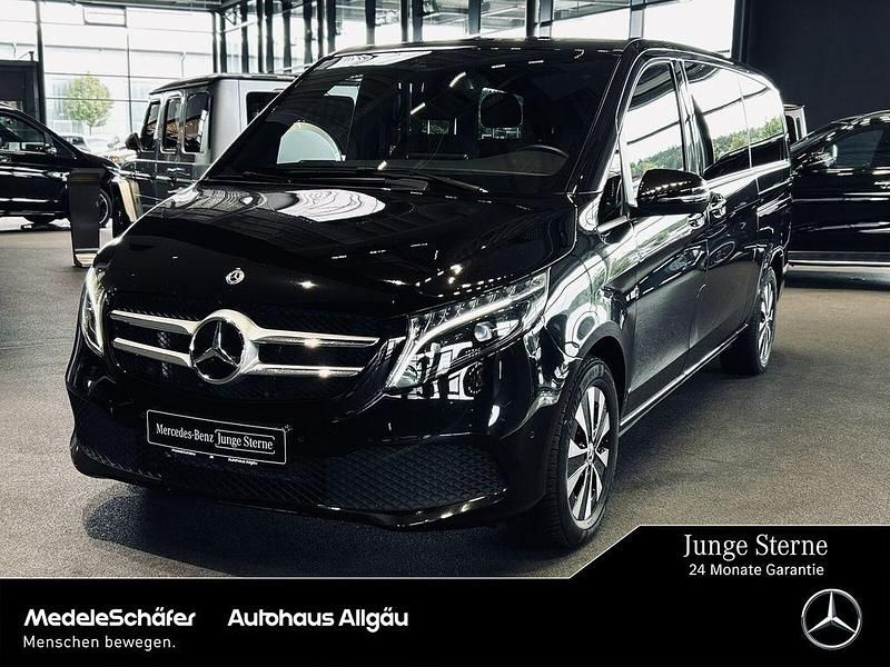 Obsidianschwarz Gebraucht 2023 Mercedes V300 Avantgarde Van / Kleinbus | 59.850 € (Superpreis) - Bild 1/4