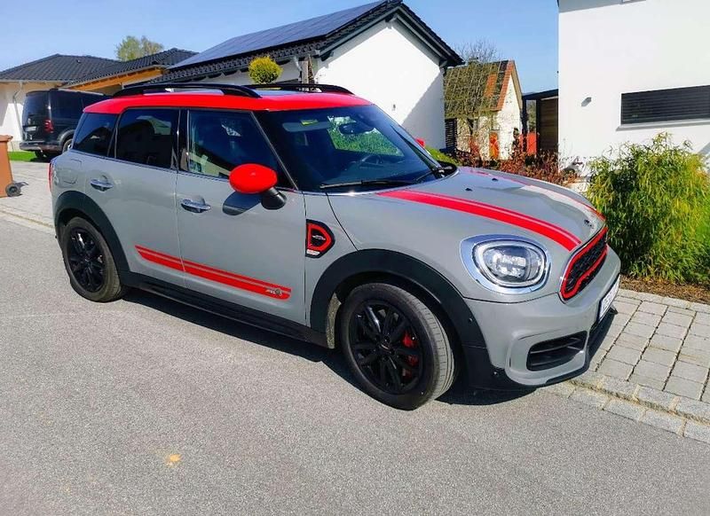 Grau Gebraucht 2019 Mini John Cooper Works Countryman SUV | 26.200 € (Fairer Preis) - Bild 1/4