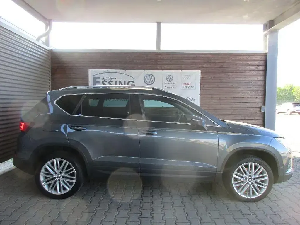 Gebraucht Seat Ateca XCELLENCE 150 PS (110 kW) 2018 "rodium" grau SUV