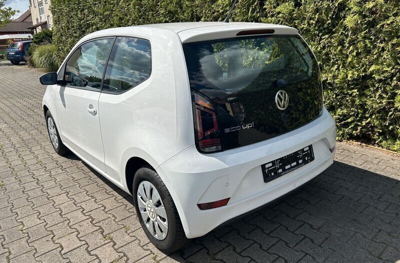 Gebraucht VW up! move up! 68 PS (50 kW) 2019 Weiß Kleinwagen