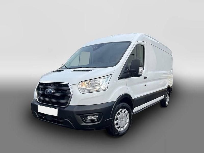 Gebraucht Ford Transit Trend 170 PS (125 kW) 2022 Weiß Pickup