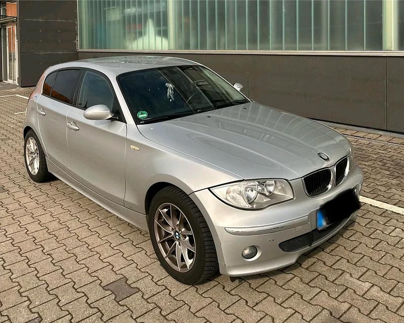 Second-hand BMW 116 116 CP (85 kW) 2004 Argintiu Hatchback