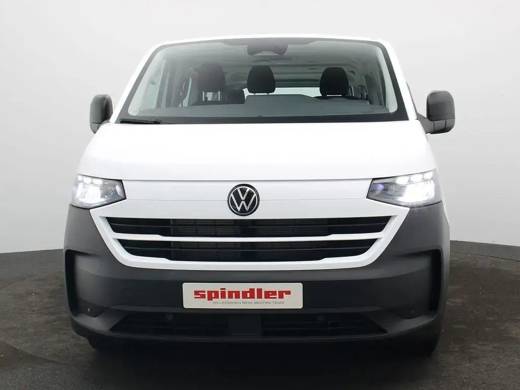 Gebraucht VW T7 150 PS (110 kW) 2025 Weiß Van