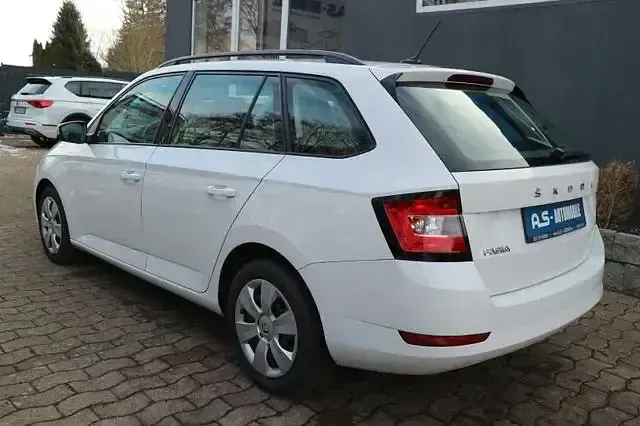 Używany Skoda Fabia Active 180 KM (132 kW) 2022 Biały Hatchback