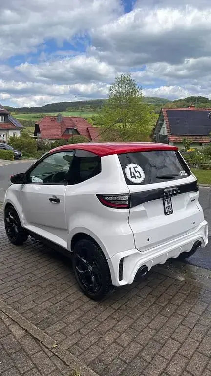 Gebraucht Aixam City 2024 Weiß Kleinwagen