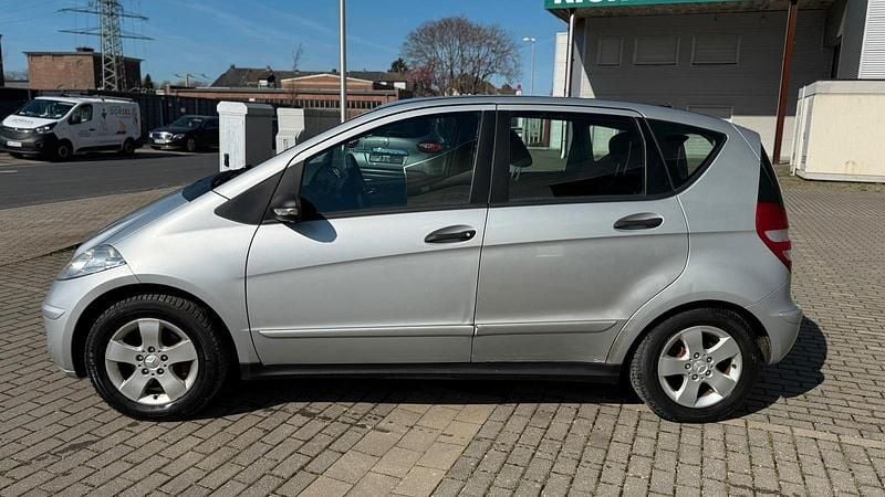 Gebraucht Mercedes A150 95 PS (69 kW) 2006 Silber Kleinwagen