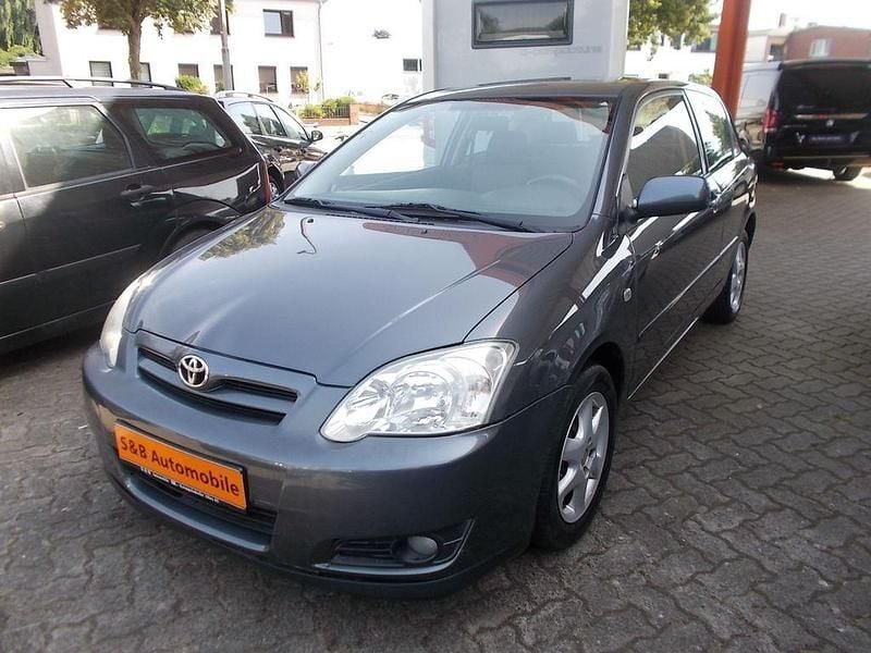 Grau Gebraucht 2007 Toyota Corolla Edition Kleinwagen | 3.599 € (Guter Preis) - Bild 1/4