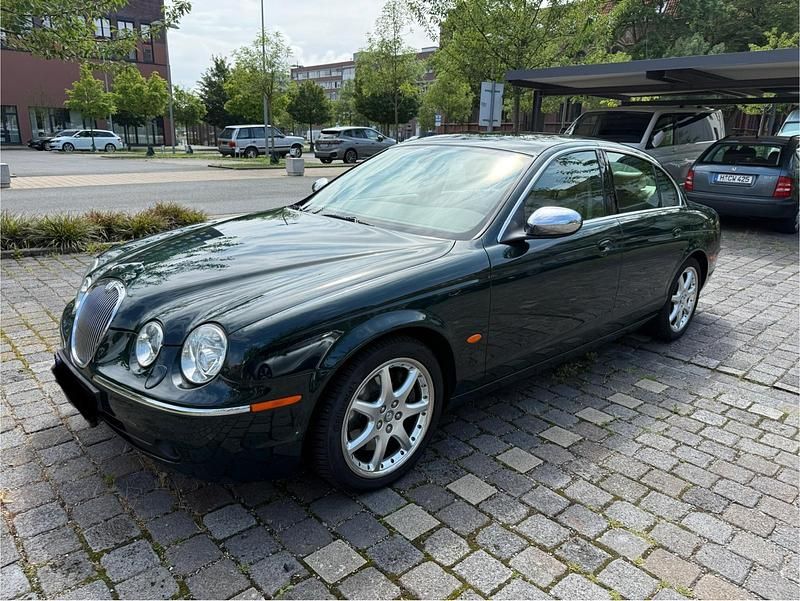 Grün Gebraucht 2007 Jaguar S-Type Executive Limousine | 3.800 € (Superpreis) - Bild 1/4