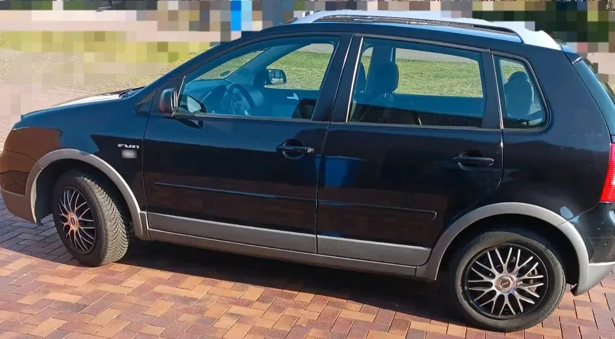 Brugt VW Polo Cross 75 HK (55 kW) 2005 Sort Hatchback