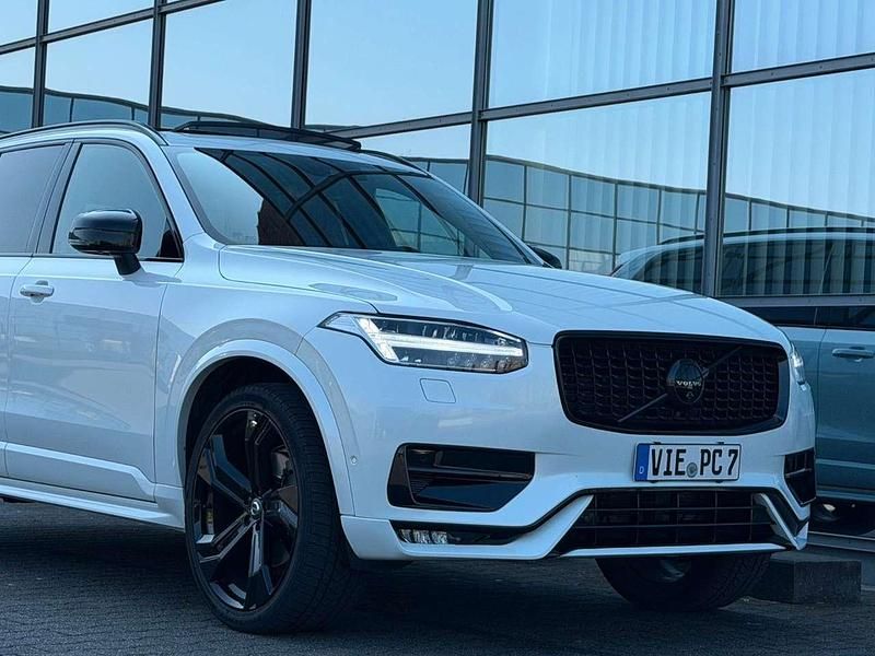 Gebraucht Volvo XC90 R-Design 235 PS (172 kW) 2021 Crystal white SUV