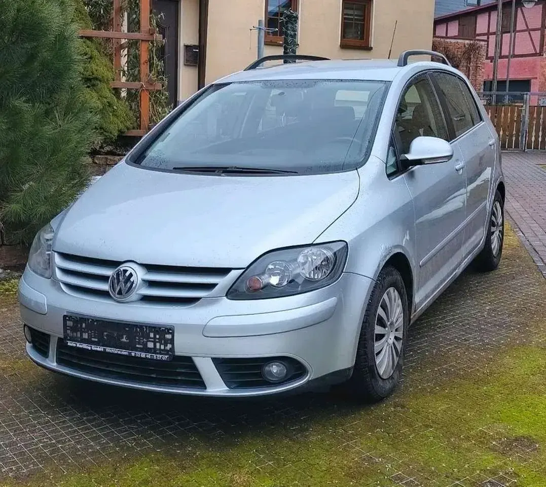 Gebraucht VW Golf Plus Cross Comfortline 105 PS (77 kW) 2008 Silber Limousine