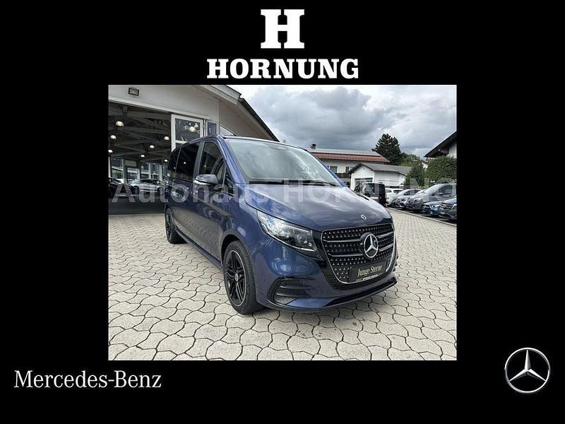 Sodalithblau met. Gebraucht 2024 Mercedes V300 AMG Van / Kleinbus | 74.900 € (Superpreis) - Bild 1/3