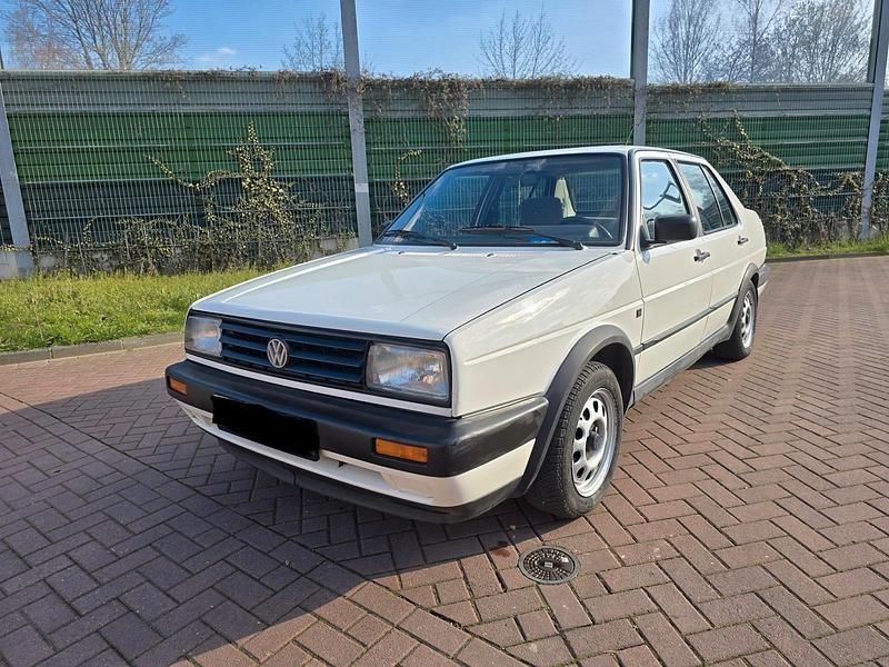 Gebraucht VW Jetta S 60 PS (44 kW) 1990 Weiß Limousine