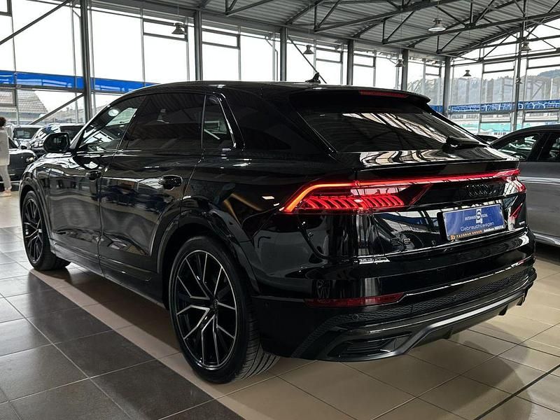 Usata Audi Q8 Competition 286 CV (210 kW) 2022 Nero SUV