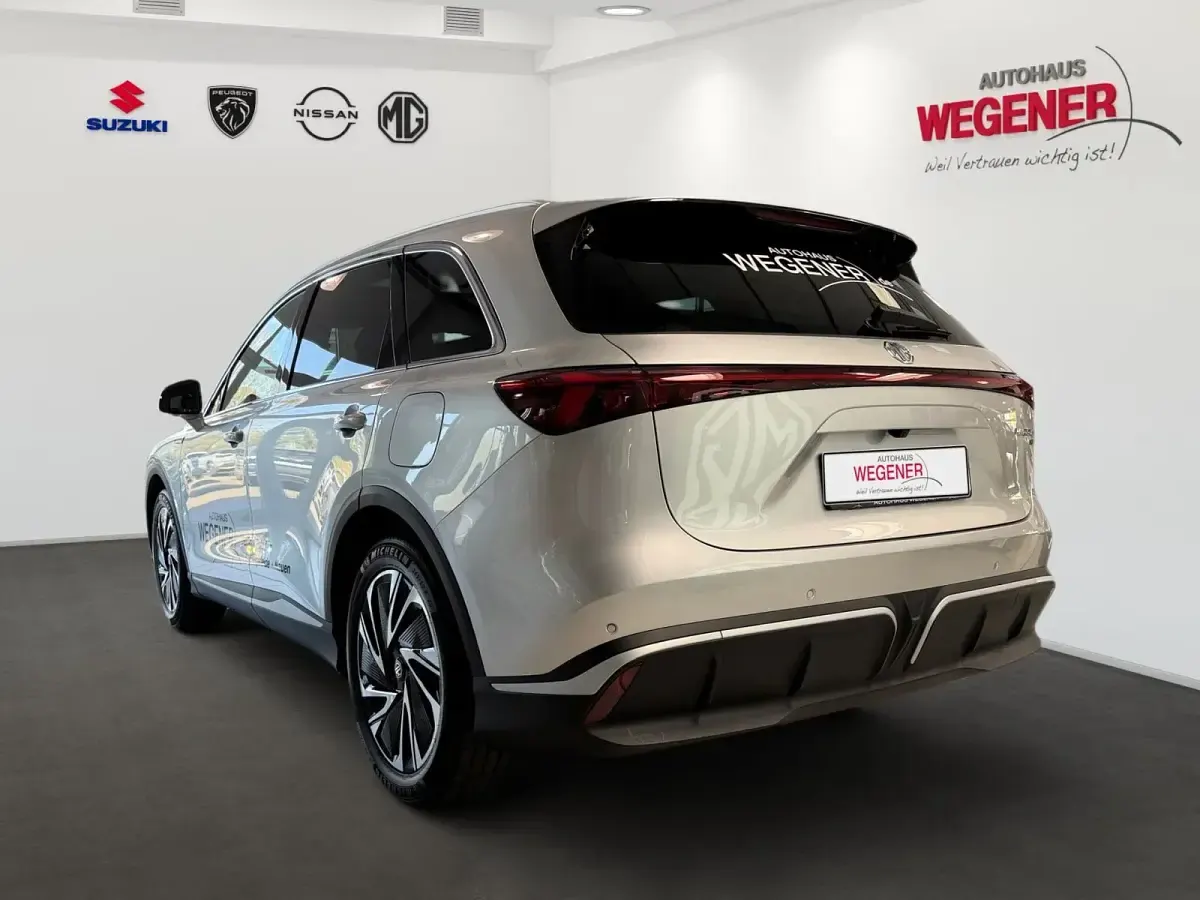 Gebraucht MG MGS6 EV Luxury 266 kW (362 PS) 2026 Medal silver SUV