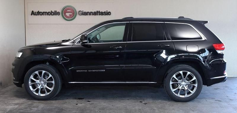 Gebraucht Jeep Grand Cherokee Summit 250 PS (183 kW) 2019 Schwarz SUV