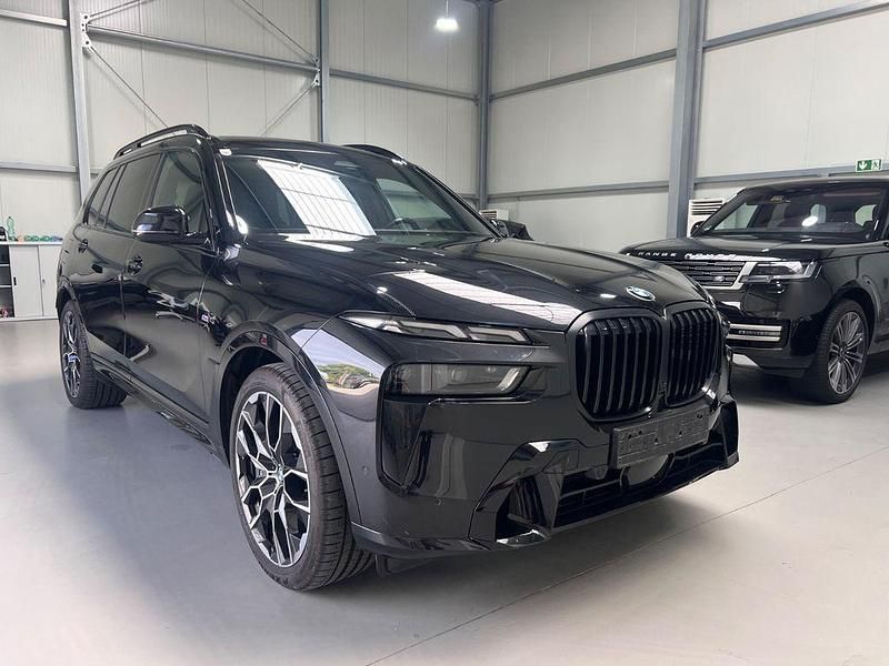 Schwarz Gebraucht 2023 BMW X7 Performance SUV | 86.900 € (Superpreis) - Bild 1/4