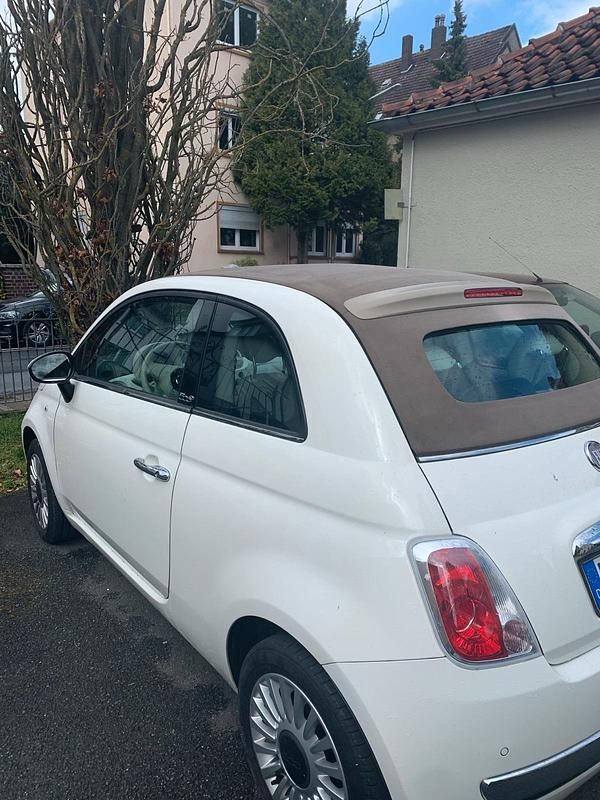 Beige Gebraucht 2011 Fiat 500C Cabrio | 5.200 € (Fairer Preis) - Bild 1/4