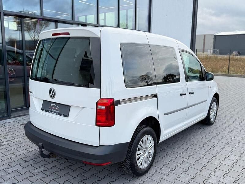 Gebraucht VW Caddy Conceptline 75 PS (55 kW) 2018 Weiß Van / Kleinbus