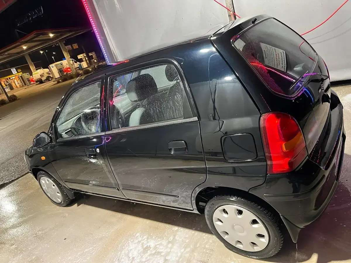 Gebraucht Suzuki Alto 63 PS (46 kW) 2005 Schwarz Kleinwagen
