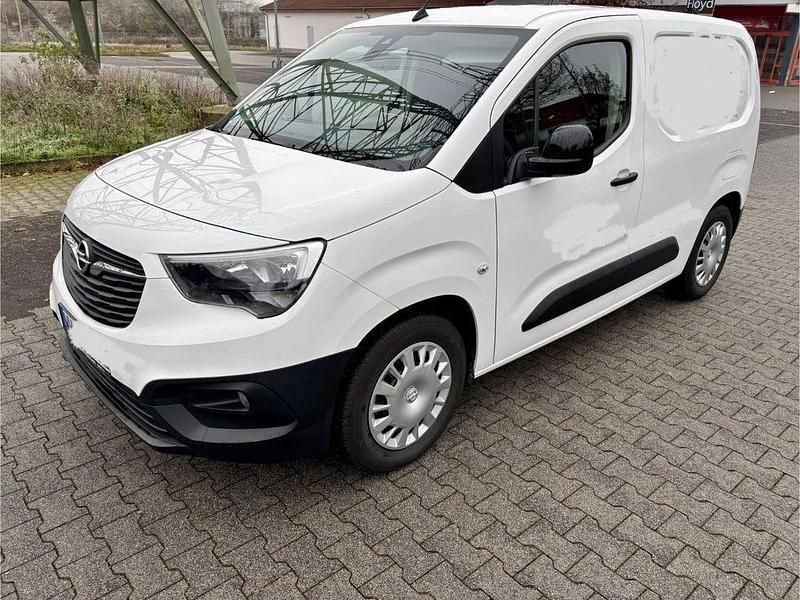 Weiß Gebraucht 2021 Opel Combo-e Life | 22.990 € (Etwas zu teuer) - Bild 1/4