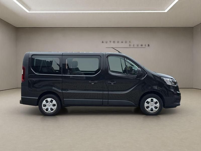 Gebraucht Renault Trafic 110 PS (80 kW) 2021 Schwarz Van / Kleinbus