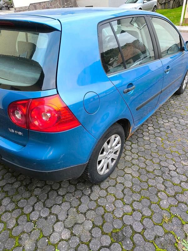 Gebraucht VW Golf 116 PS (85 kW) 2003 Blau Limousine