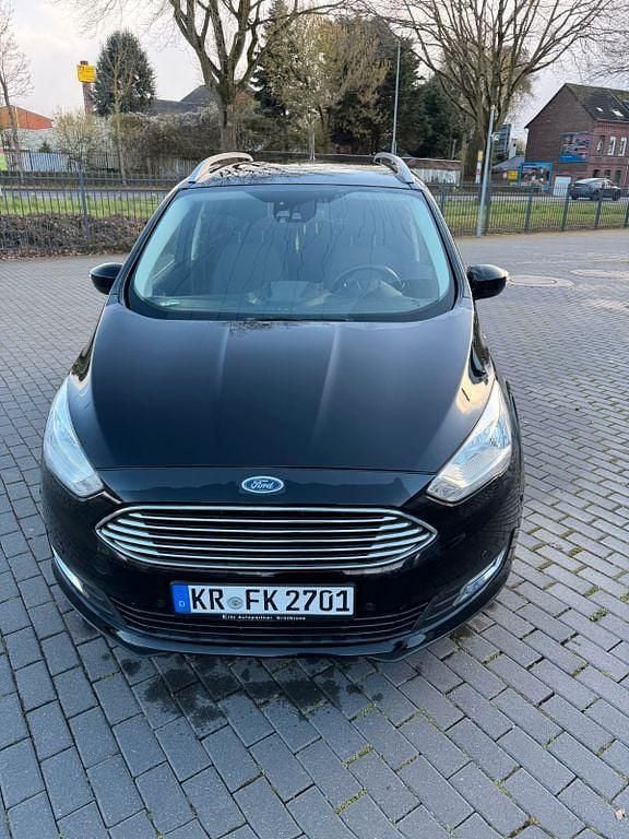 Gebraucht Ford Grand C-Max Titanium 125 PS (91 kW) 2017 Schwarz Van / Kleinbus