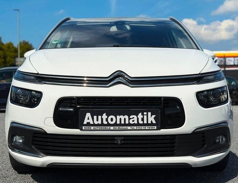 Weiß Gebraucht 2018 Citroën Grand C4 Picasso Shine Van / Kleinbus | 13.990 € (Fairer Preis) - Bild 1/4