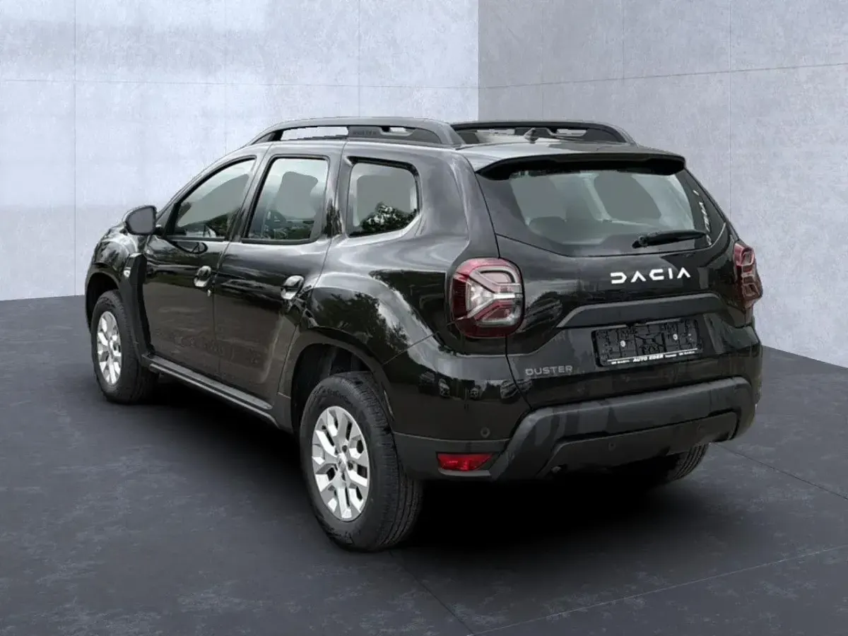 Gebraucht Dacia Duster Expression 116 PS (85 kW) 2023 Schwarz SUV