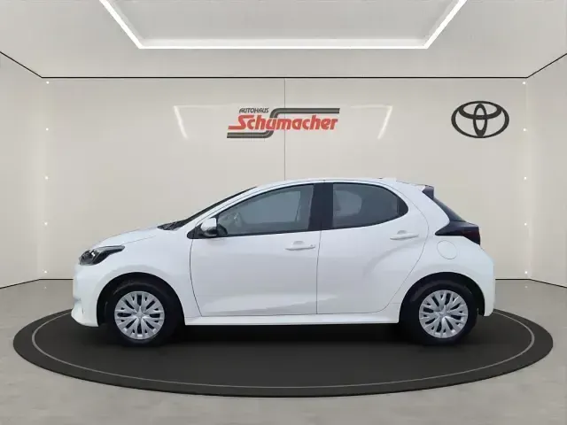 Gebraucht Toyota Yaris Edition 116 PS (85 kW) 2024 Weiß Kleinwagen