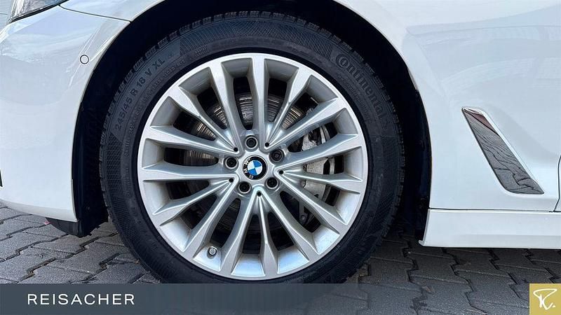 Gebraucht BMW 540 Efficient Dynamics 340 PS (250 kW) 2023 Alpinweiß uni Limousine