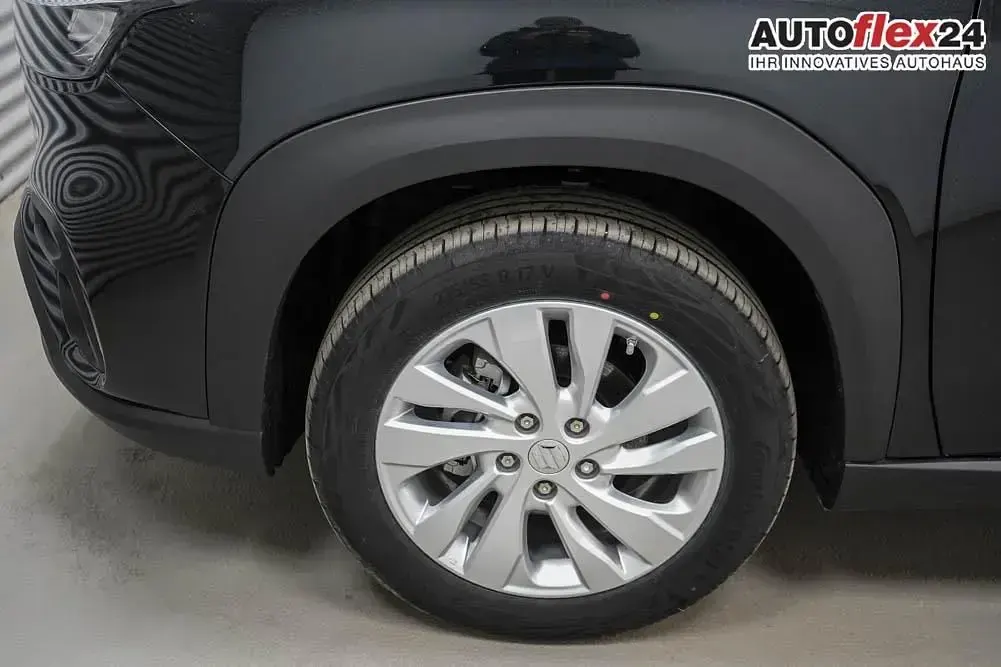 Neu Suzuki SX4 S-Cross GL 110 PS (80 kW) 2026 Schwarz SUV