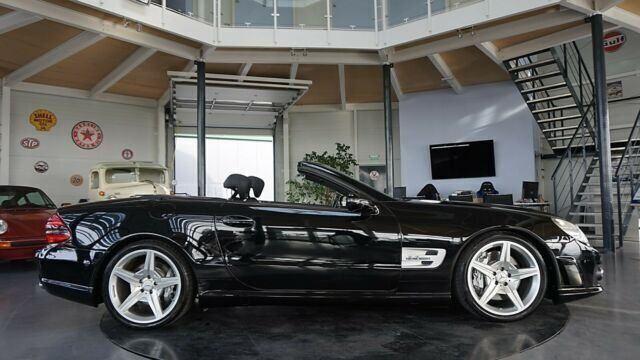 Gebraucht Mercedes SL63 AMG AMG 525 PS (386 kW) 2008 Schwarz metallic Cabrio