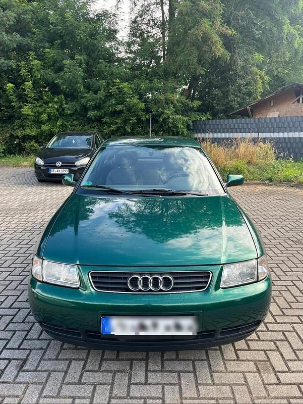 Grün Gebraucht 1996 Audi A3 Kleinwagen | 3.199 € (Teuer) - Bild 1/4