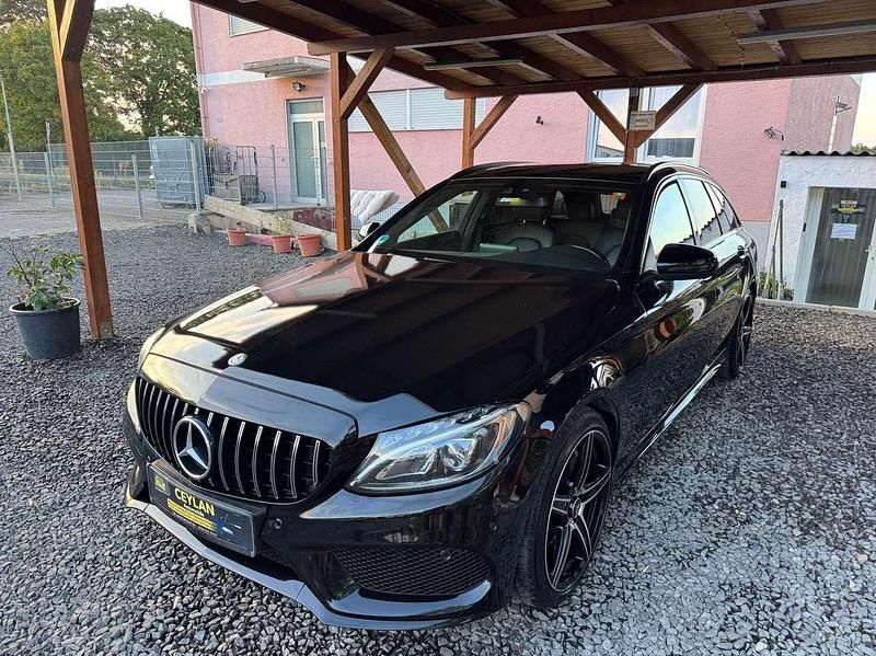 Schwarz Gebraucht 2016 Mercedes C250 AMG Kombi | 15.499 € (Fairer Preis) - Bild 1/4