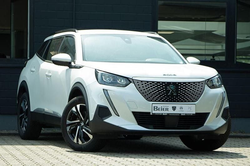Gebraucht Peugeot e-2008 Allure 100 kW (136 PS) 2020 Weiß SUV