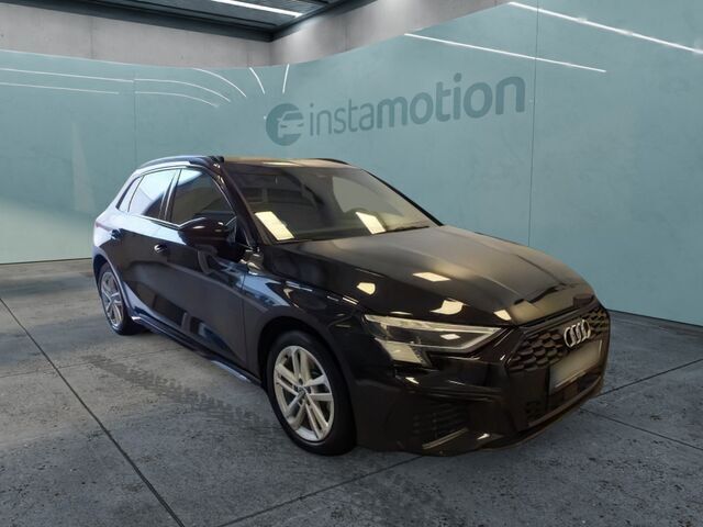 Schwarz Gebraucht 2021 Audi A3 Sportback e-tron S-Line Limousine | 27.944 € (Fairer Preis) - Bild 1/2